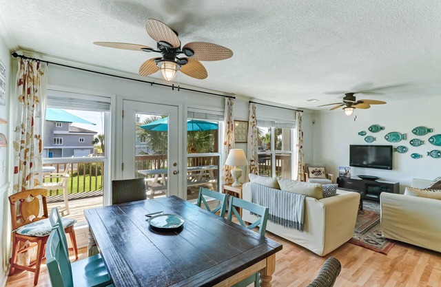 Redecorated Pet Friendly Home by RedAwning