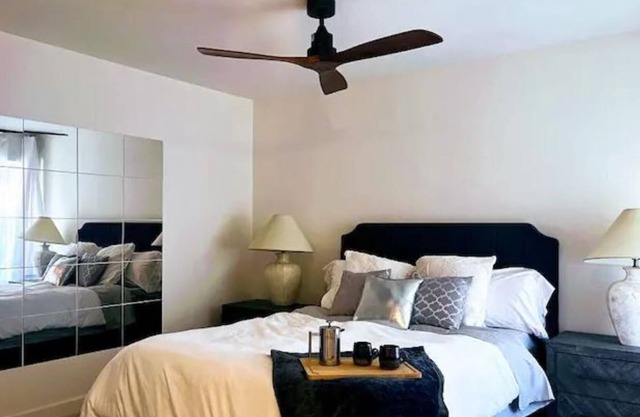 Redwood-nestled comfort