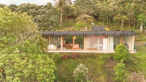 Refúgio Contemporâneo na Serra da Bocaina