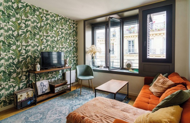 Refreshing 1BD Retreat, near Canal Saint Martin