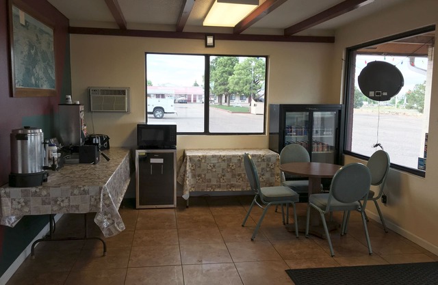 Regal Motel in Las Vegas, New Mexico