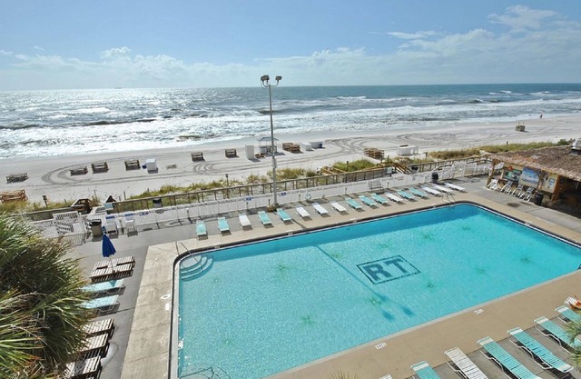 Regency Towers Beach Resort by Panhandle Getaways