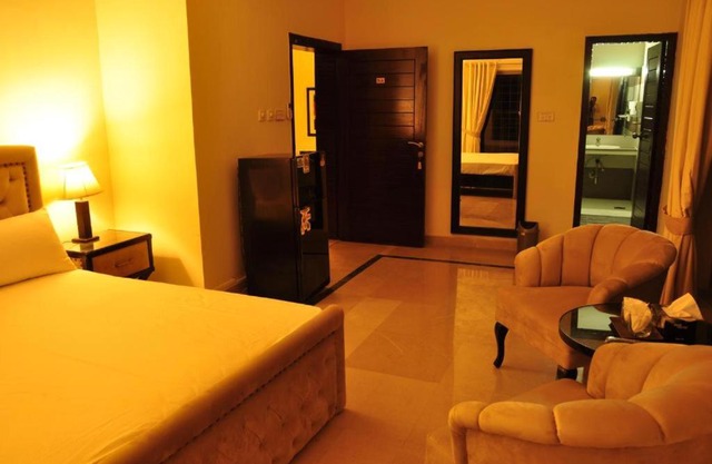 Reina Boutique Hotel - G6