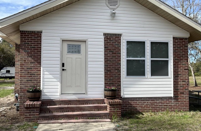 Relax at our Gulf Beach Retreat