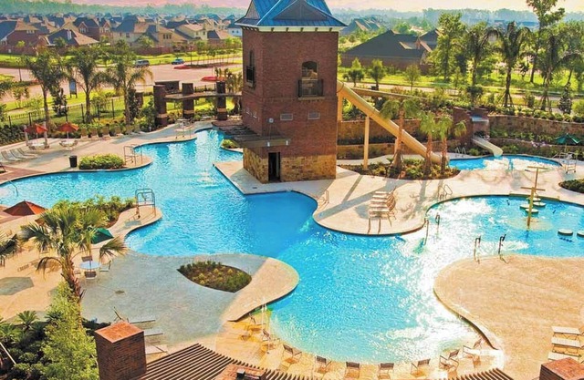 Relax in Style at Our Missouri City Getaway