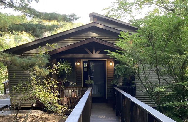 Relax, Recharge, Reconnect in our quiet lakeside getaway in the heart of SW MI.