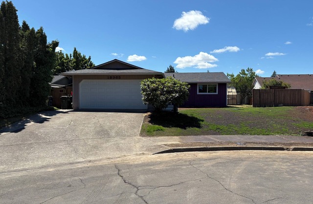 Relaxing 3-Bedroom Home, near Intel & Nike! Public transit 5 min away!