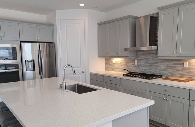 Relaxing Desert Gateaway.nnJust 15 minutes away from Palm Springs.