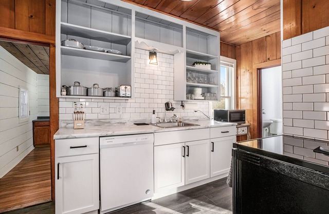 Relaxing Ski & Soak Getaway