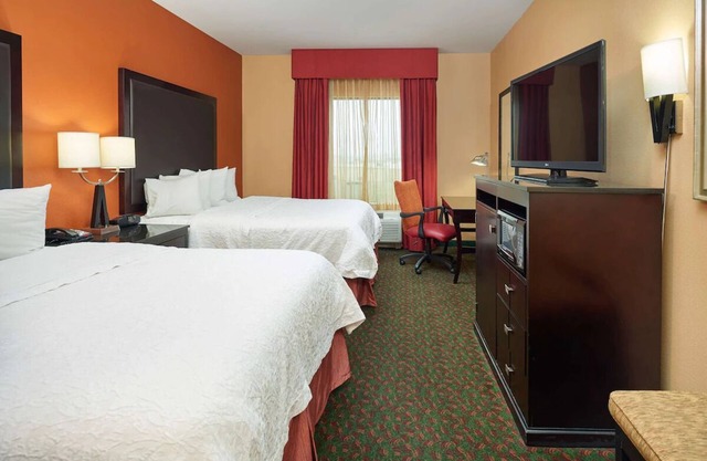 Relaxing Stay, Easy Access to I-35! Free Parking & Breakfast | 2 Units