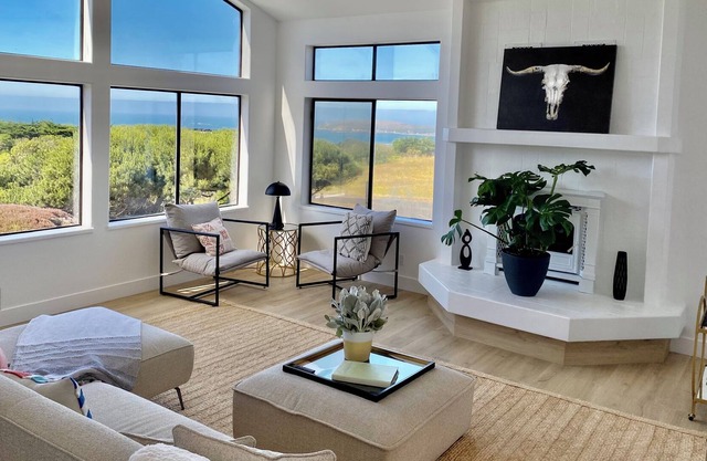 Remodeled Home in Bodega Bay. Views of the Pacific Ocean on nearly an acre!