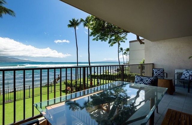 Remodeled Oceanfront Condo with Stunning Views