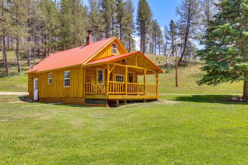 Remote Custer Cabin with Fire Pit and Near State Park!