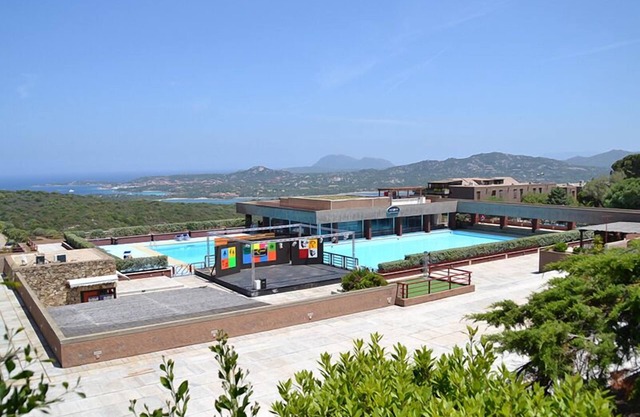 Rena Bianca Cugnana Verde Residence