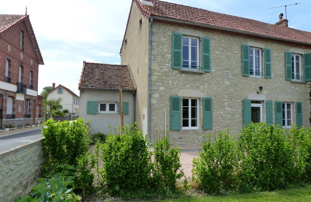 Renovated family home with enclosed garden