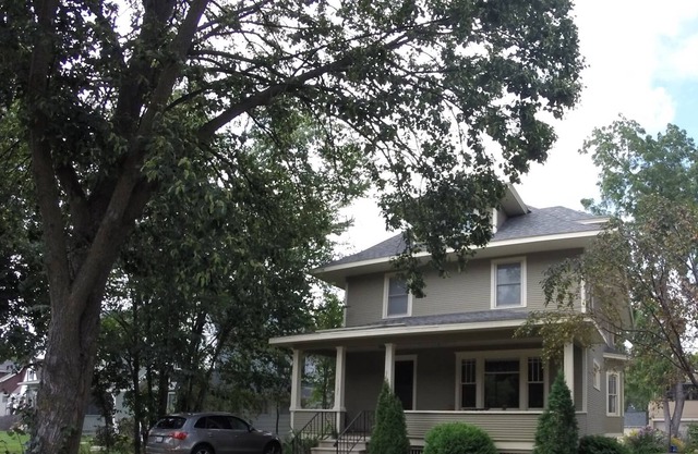 Renovated 1919 Home in central location