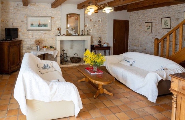 Rent house with garden 350 m2 800 m from the sea and 1km from Dolus village of Tartifume