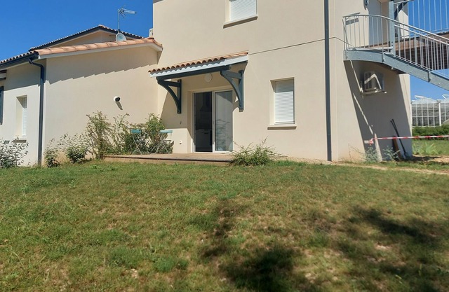 Rental in the countryside for 2 people, from €57 per night