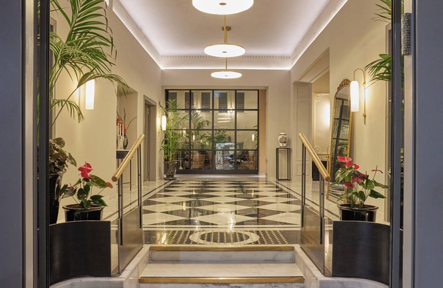 Rephael House Boutique Hotel