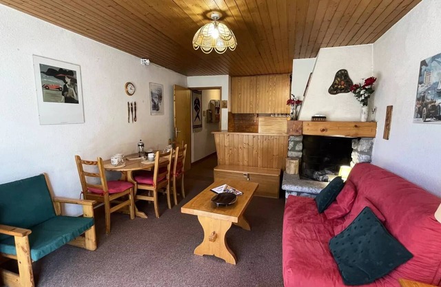 Residence Chasseforet - Apartment 2 rooms 4 people located in Méribel on the road of Chalets near the slopes