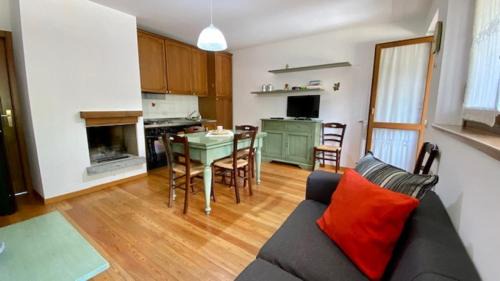 Residence I LAMPONI incantevole casa vacanze 6 posti letto con vista panoramica