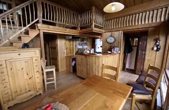 Residence La Conchette - Chalets for 10 People