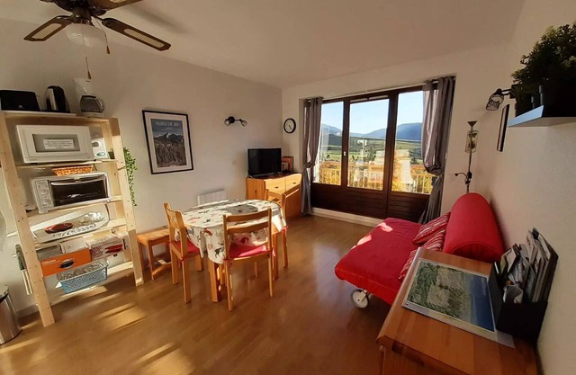 Residence Le Grand Adret - Studio for 4 People