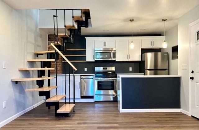 Retreat in the Heart of a Pittsburgh Rivertown!