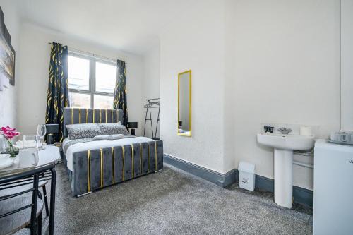 *RG7H*For your relaxed & Cosy Free Parking