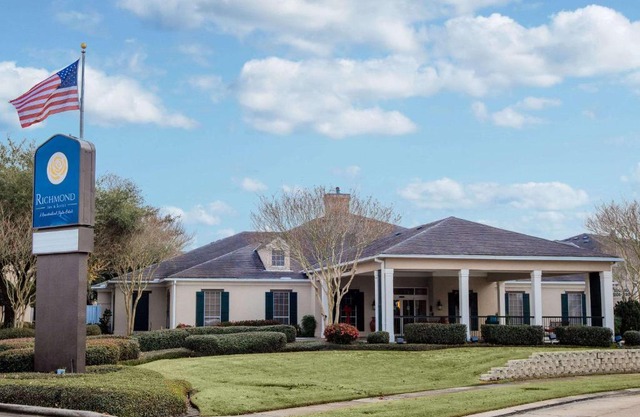 Richmond Inn & Suites Trademark Collection by Wyndham