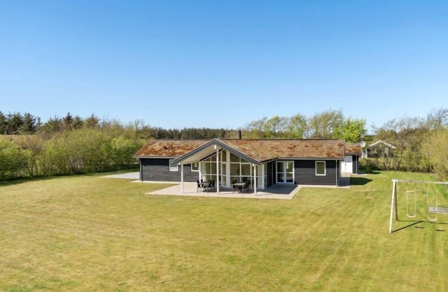 "Ricus" - 1.8km from the sea by Interhome