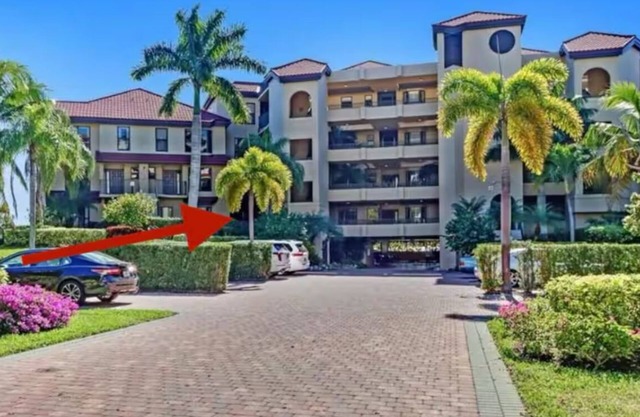 RIGHT ON THE GULF LUXURY 2BR 2BATH CONDO ON WATER IN NAPLES, FL