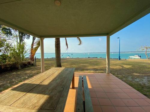 Rio Vista - Burrum Heads - Riverfront - 2BR - Large Yard