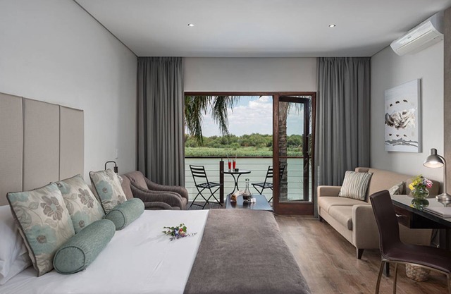 River Place Manor - Superior Double Room B