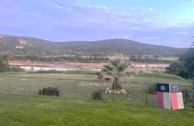 River Ranch Getaway for Large Groups! Mason, TX