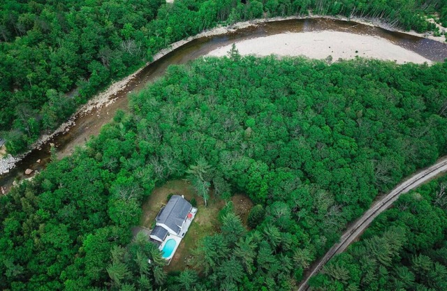 RIVERSBEND | Private River Access, Pool, Hot Tub