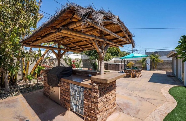 Riviera Icon|Giant Spa|Outdoor Lounge|Sleeps 8!
