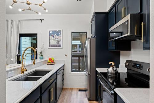 RMR: Cinquefoil 1612 Condo in The AspensWilsonWY