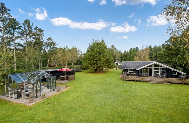 "Roar" - 10km from the sea by Interhome