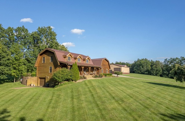 Robin Hill | 3 Bed, 2.5 Bath