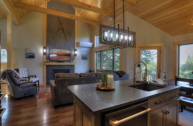 Rock Pond Condo 55 - Ski in Ski out Rock Pond Condo at Saddleback