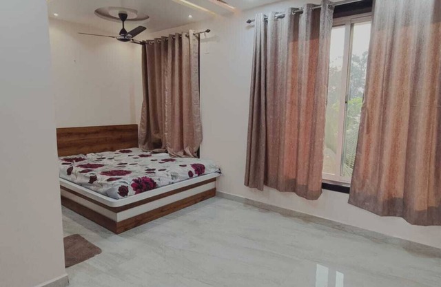 Romantic fully furnished villa w/swimming pool — 20 min from the Kalyan City, MH