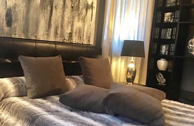 ROMANTIC LUXURY WITH POOL