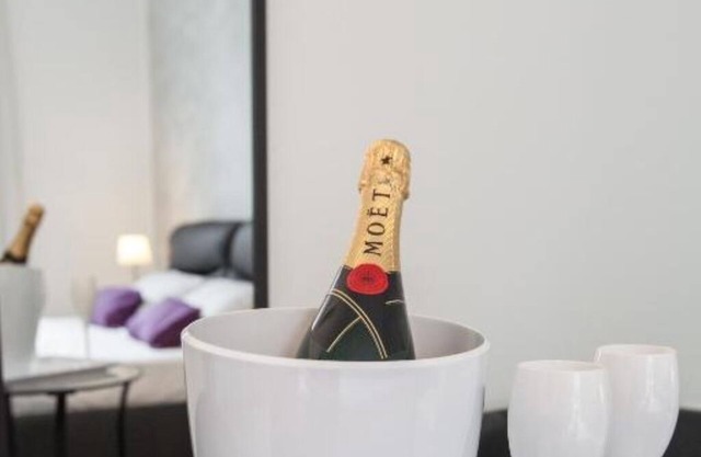 Rome Central Rooms: Double/Twin Room with Single Beds