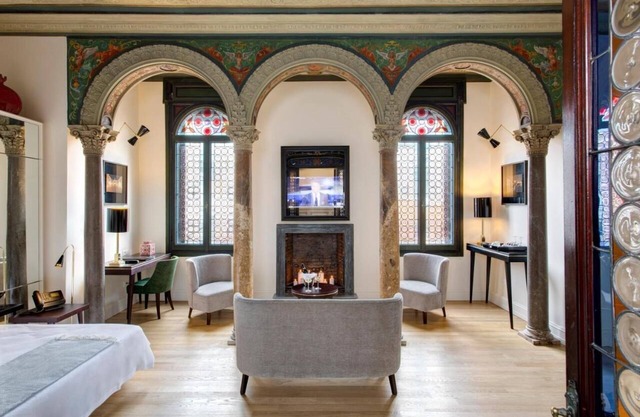 Roof Suite Rome suitable for 6 persons