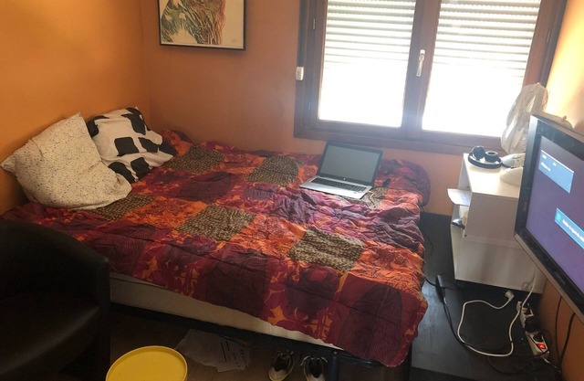 Room 15 mn South PARIS