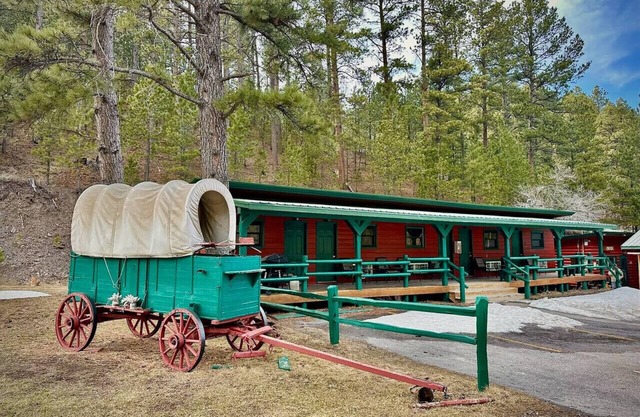 Room 20 – Spacious Stay