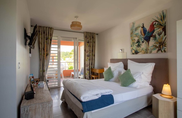 Room 7 "Le Palmier Royal"