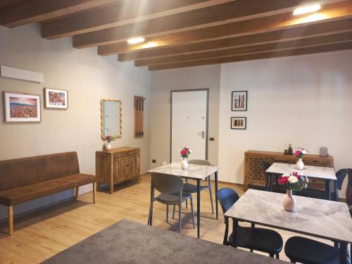 Room & Breakfast Olmo Tondo