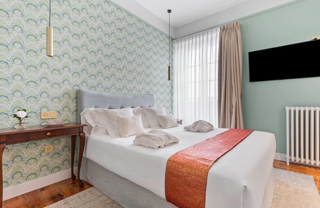 Room 'Doble Deluxe' with Shared Pool, Shared Terrace and Wi-Fi